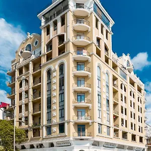 Nice Batumi Apartment Апартаменты